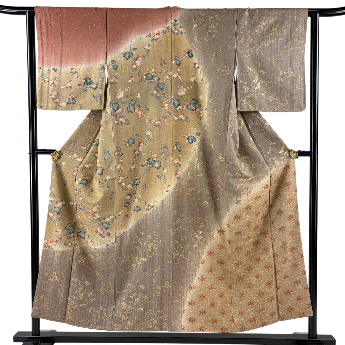 袋帯 秀品 牡丹 菊 箔 螺鈿 金色 お太鼓柄 正絹｜中古・古着