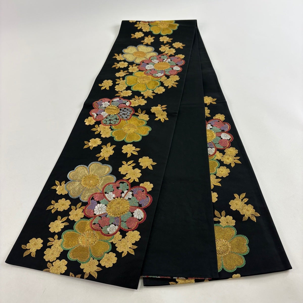 50%OFF 【美品】 袋帯 秀品 桜 菊 金糸 唐織 黒 六通 正絹 K50｜中古