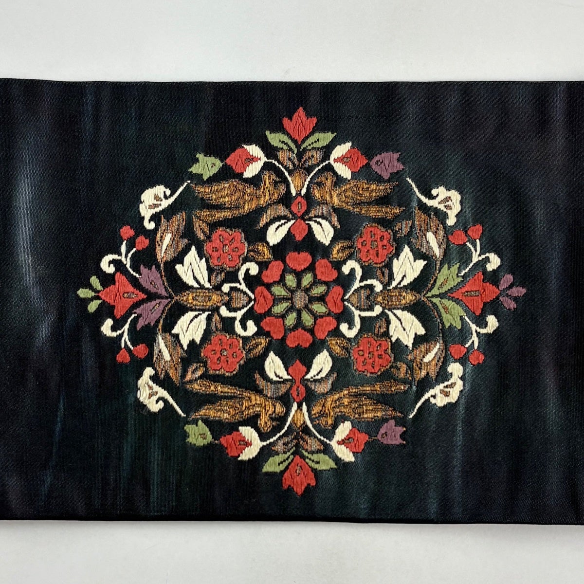 名古屋帯 優品 草花 動物 金糸 刺繍 深緑 正絹｜中古・古着