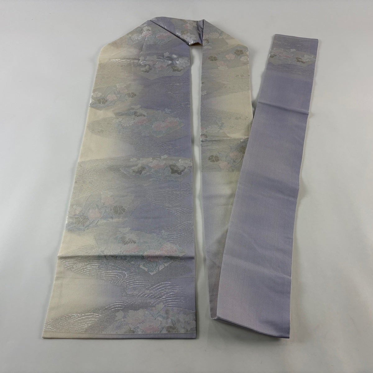 名古屋帯 優品 夏帯 絽 関西仕立て 扇面 草花 銀糸 箔 薄紫 正絹｜中古