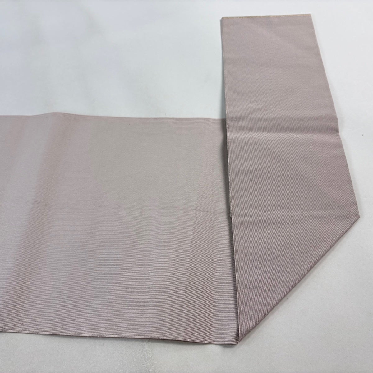 名古屋帯 優品 松葉仕立て 八寸名古屋帯 菊 波頭 金銀糸 灰桜 正絹