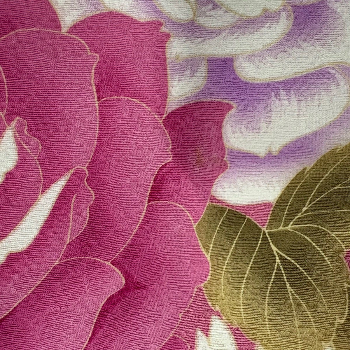 振袖 身丈158cm 裄丈66.5cm M 袷 やまと 薔薇 草花 金銀彩 刺繍 ピンク