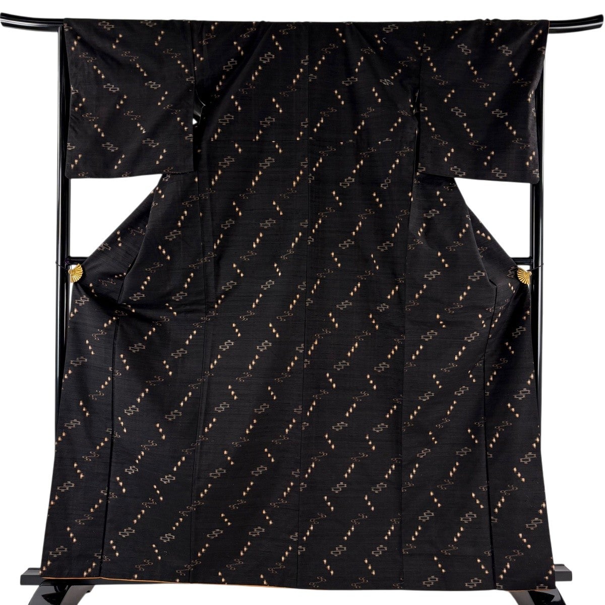 美品】 紬 身丈162cm 裄丈67.5cm L 袷 幾何学 縞 茶色 正絹 名品｜中古