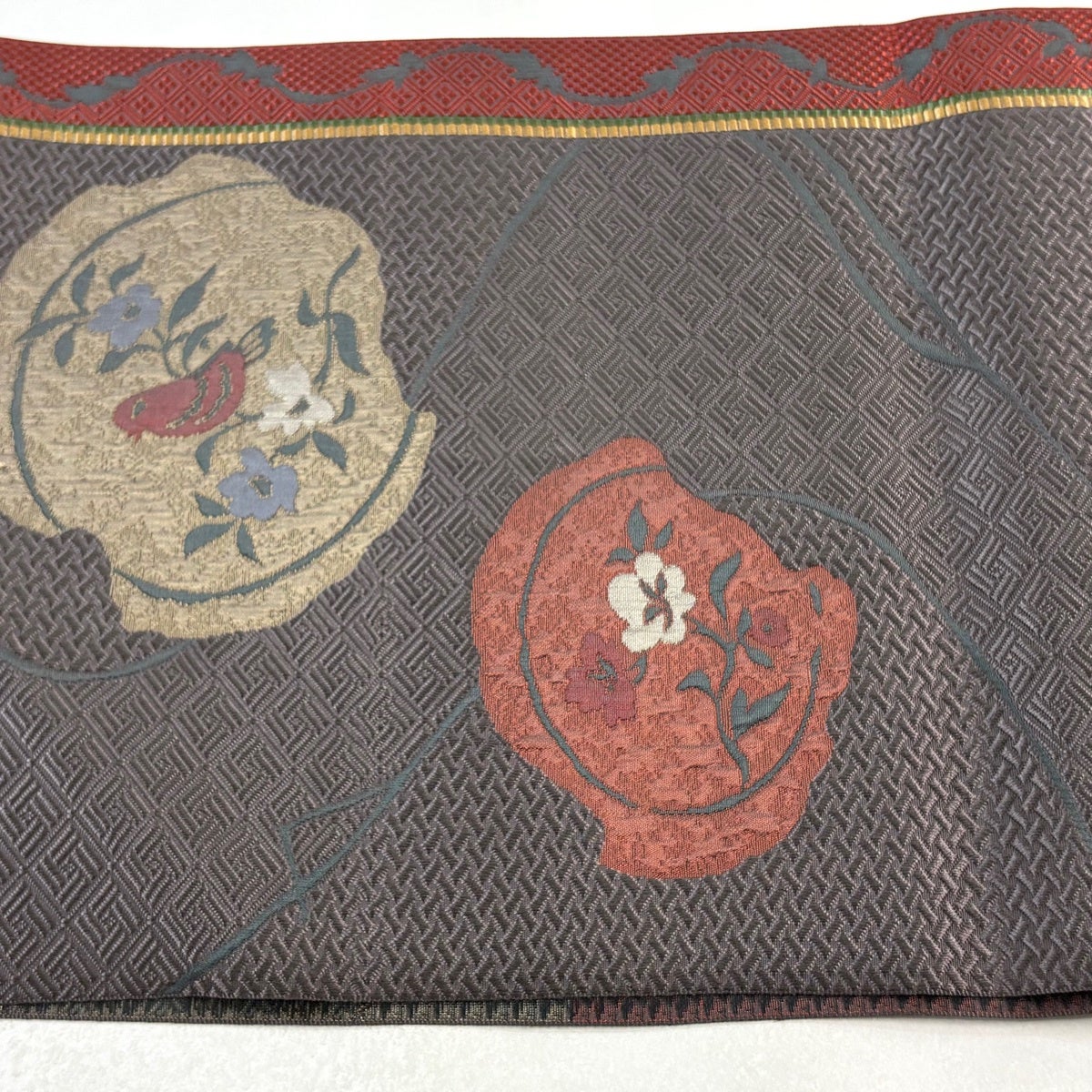 名古屋帯 秀品 八寸名古屋帯 松葉仕立て 草花 花鳥 灰紫 正絹｜中古