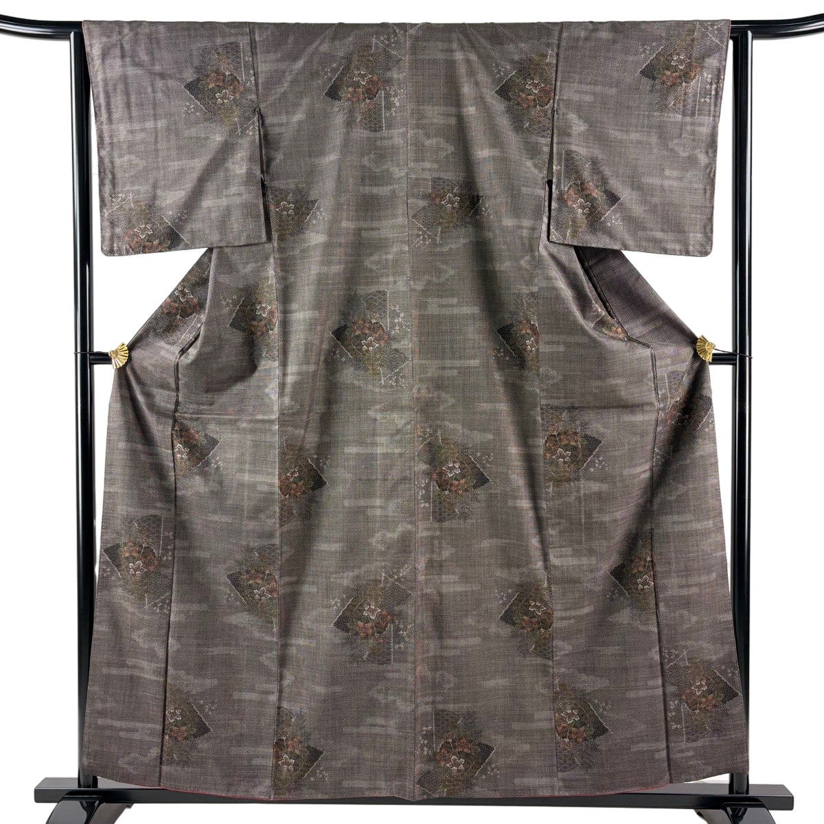 紬 身丈159cm 裄丈66.5cm M 袷 草花 焦茶色 正絹 秀品｜中古・古着