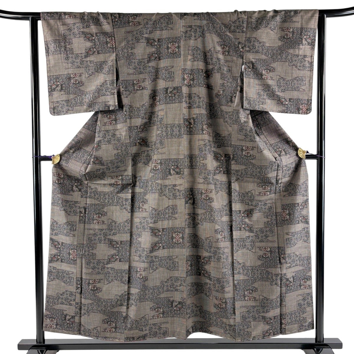 美品】 大島紬 身丈155cm 裄丈63.5cm S 袷 純泥染 証紙あり 華文