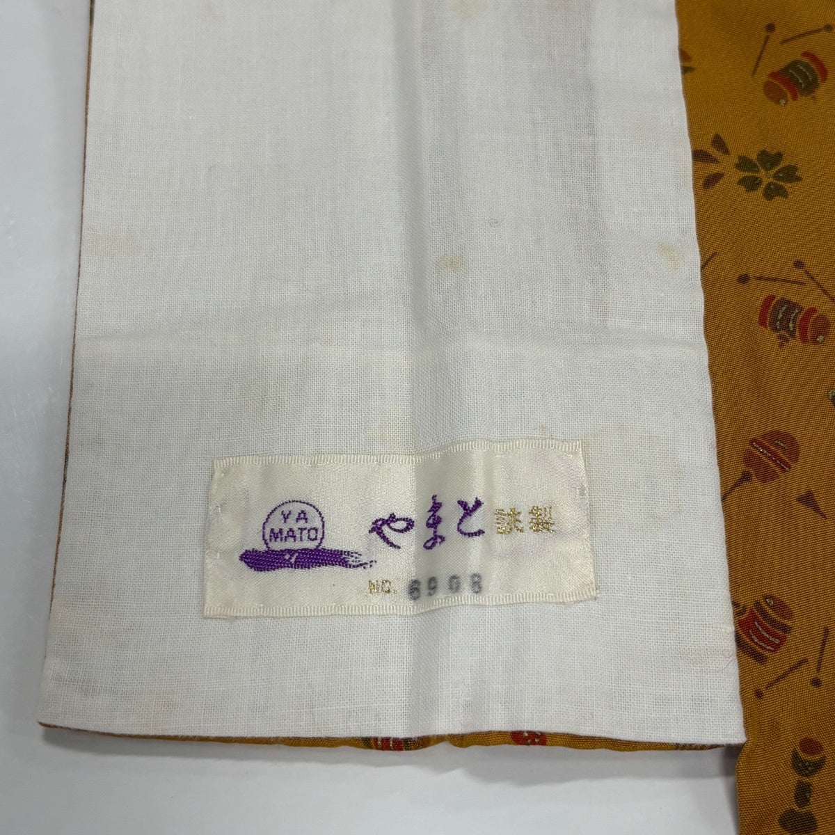 長襦袢 身丈123.5cm 裄丈63.5cm S やまと 楽器 桜 金彩 山吹茶色 正絹