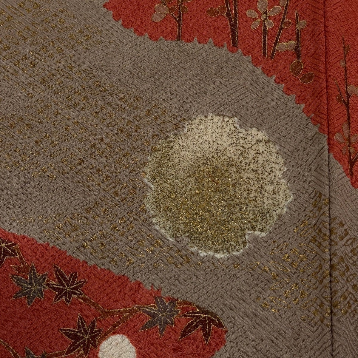 【上品】正絹 振袖／半雪輪文様×日本刺繍／縮緬／茶色系の大人シック／美品 訪問着 身丈156cm 裄丈64cm M 袷 雪輪 枝梅 刺繍 金糸 サーモンピンク