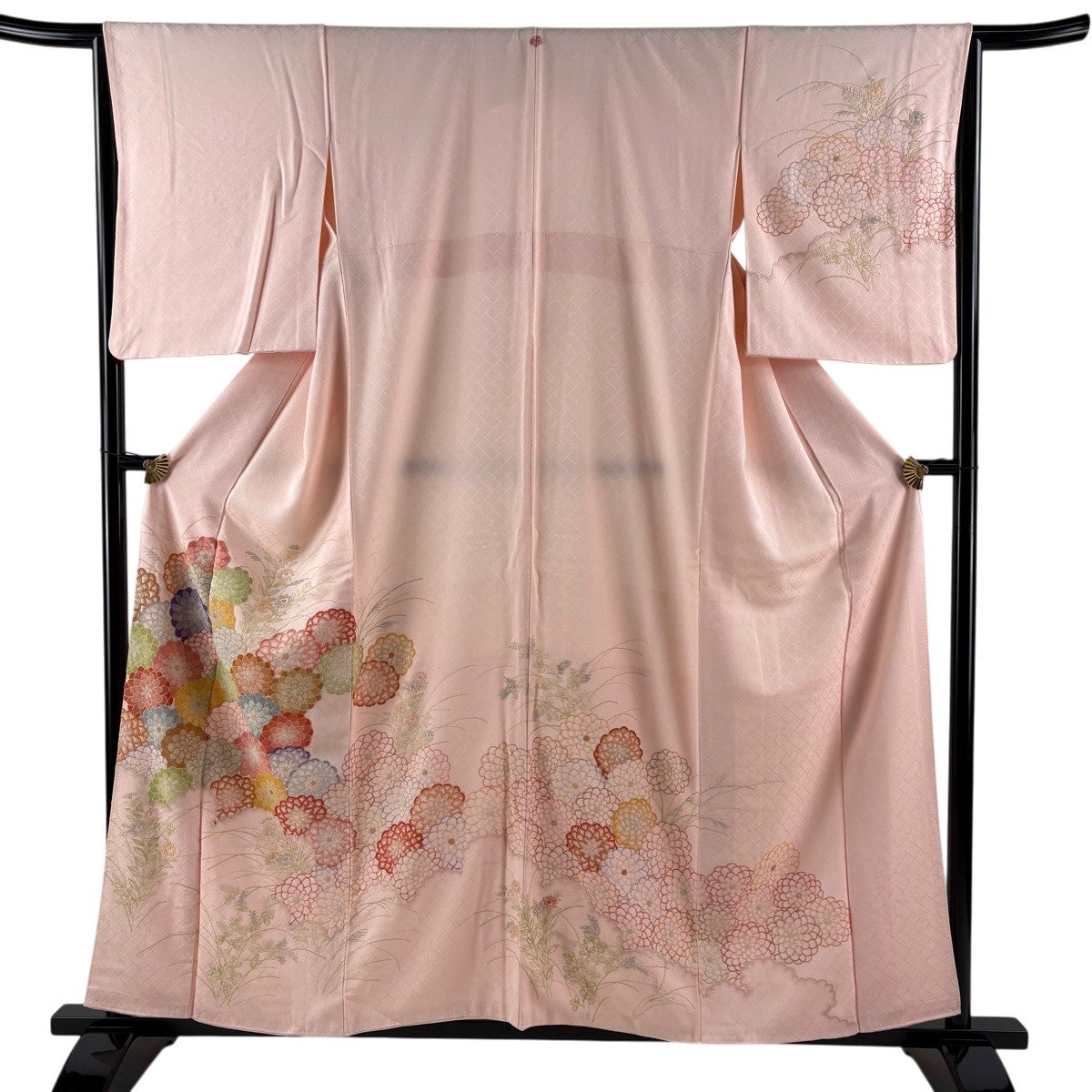 付下げ 身丈157cm 裄丈65cm M 袷 菊 秋草 相良刺繍 金糸 薄ピンク 正絹