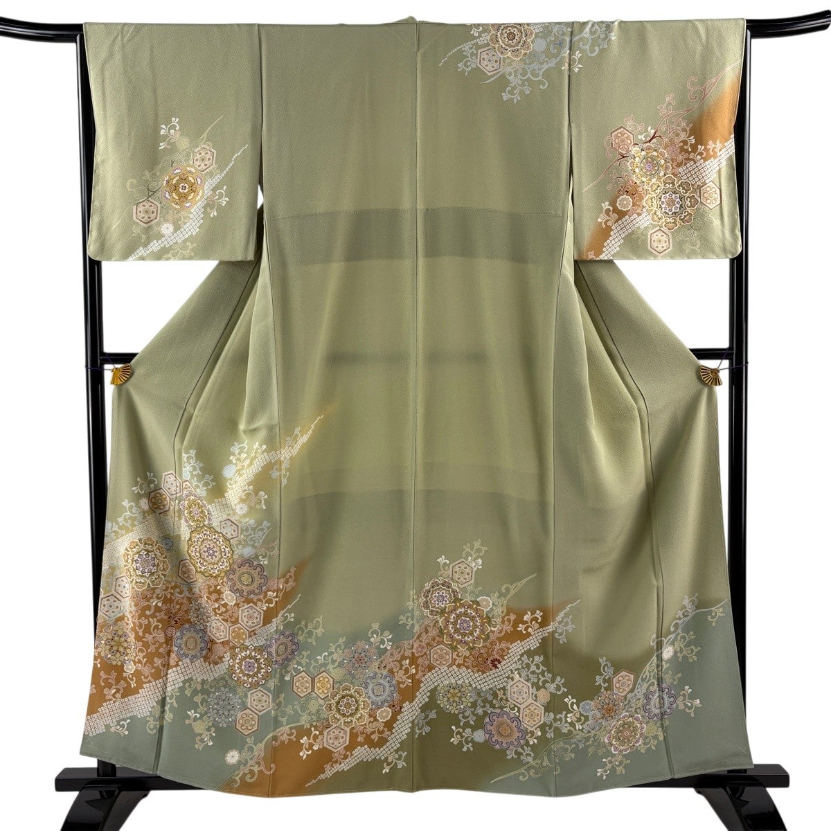 訪問着 身丈159cm 裄丈66cm M 袷 華文 花唐草 金彩 染め分け 抹茶色