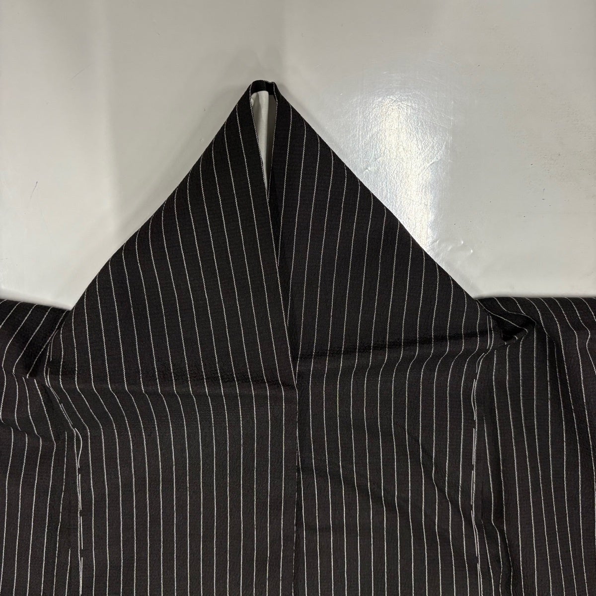 美品】 付下げ 身丈155.5cm 裄丈62cm S 袷 お召地 縞 麻の葉 黒 美品】 付下げ 身丈155.5cm 裄丈62cm S 袷 お召地 縞 麻の葉 黒