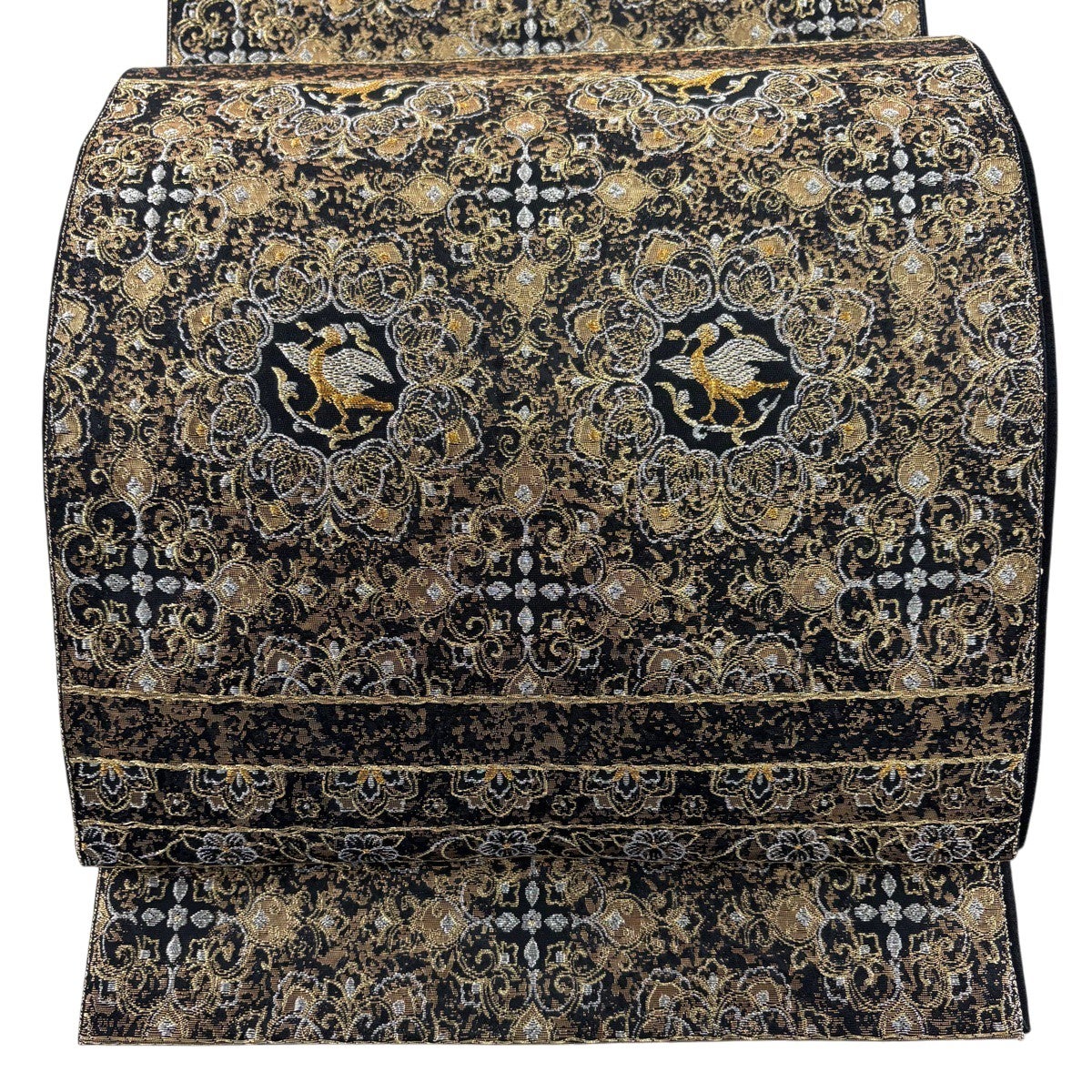 美品】 袋帯 秀品 関西仕立て 草花 鳥 金銀糸 箔 黒 六通 正絹｜中古