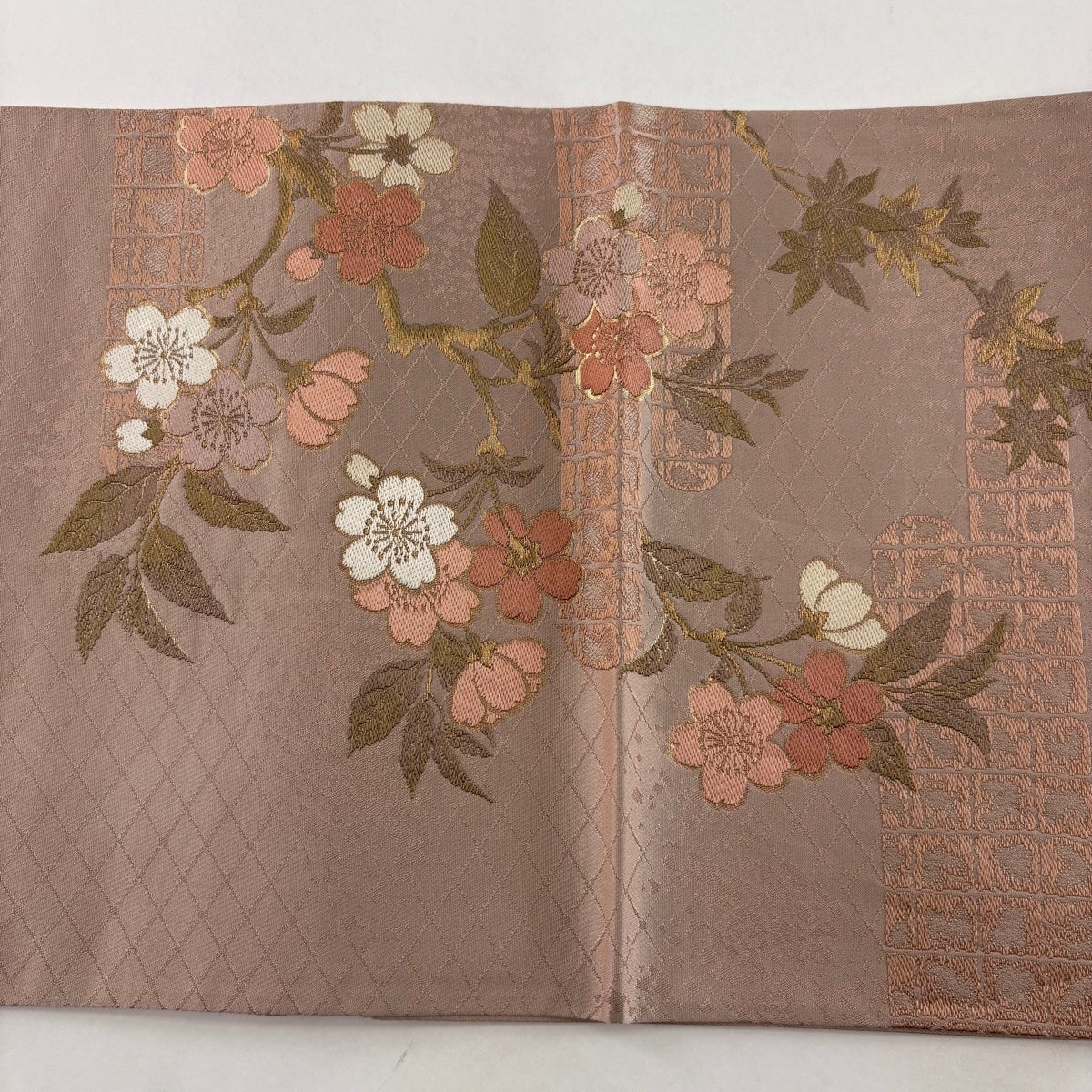 袋帯 秀品 桜楓 ヱ霞 金糸 箔 ピンクベージュ 六通 正絹｜中古・古着