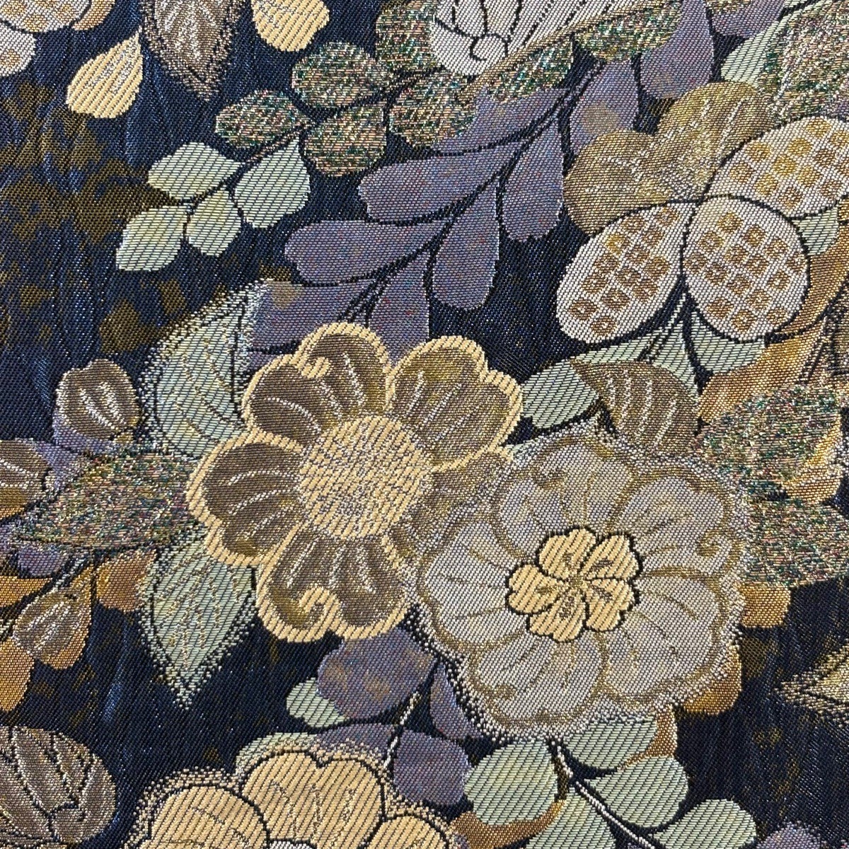 美品】 袋帯 秀品 草花 箔 金糸 紺色 六通 正絹｜中古・古着