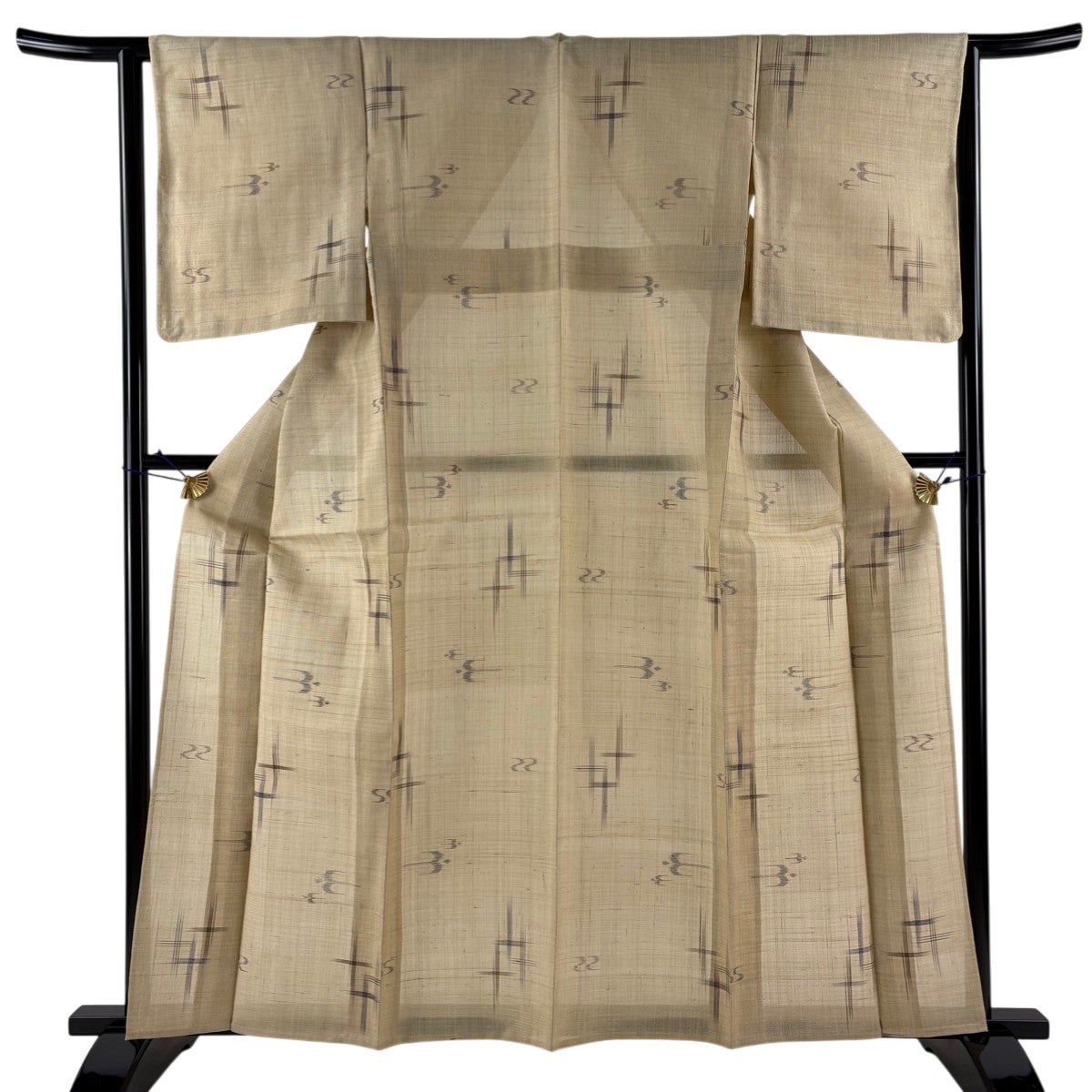 【美品】 紬 身丈161cm 裄丈63cm 正絹 名品 【中古】 紬 身丈161.5cm 裄丈63cm S 袷 鳥 雪輪 灰紫 正絹 名品｜中古・古着