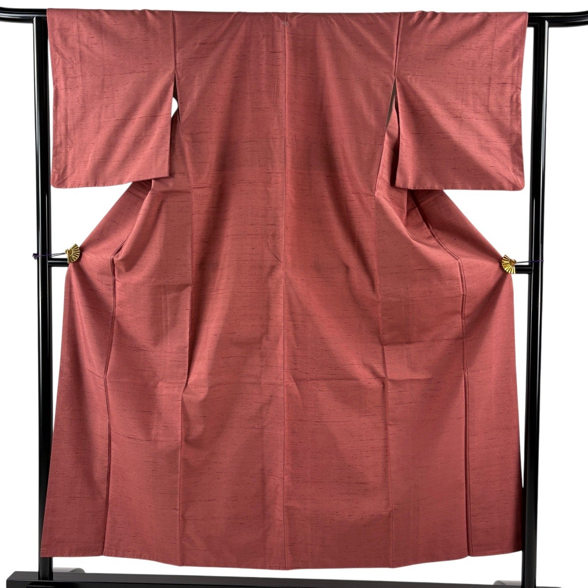 紬 身丈152.5cm 裄丈62cm S 袷 落款あり 茜色 正絹 秀品 一つ紋｜中古