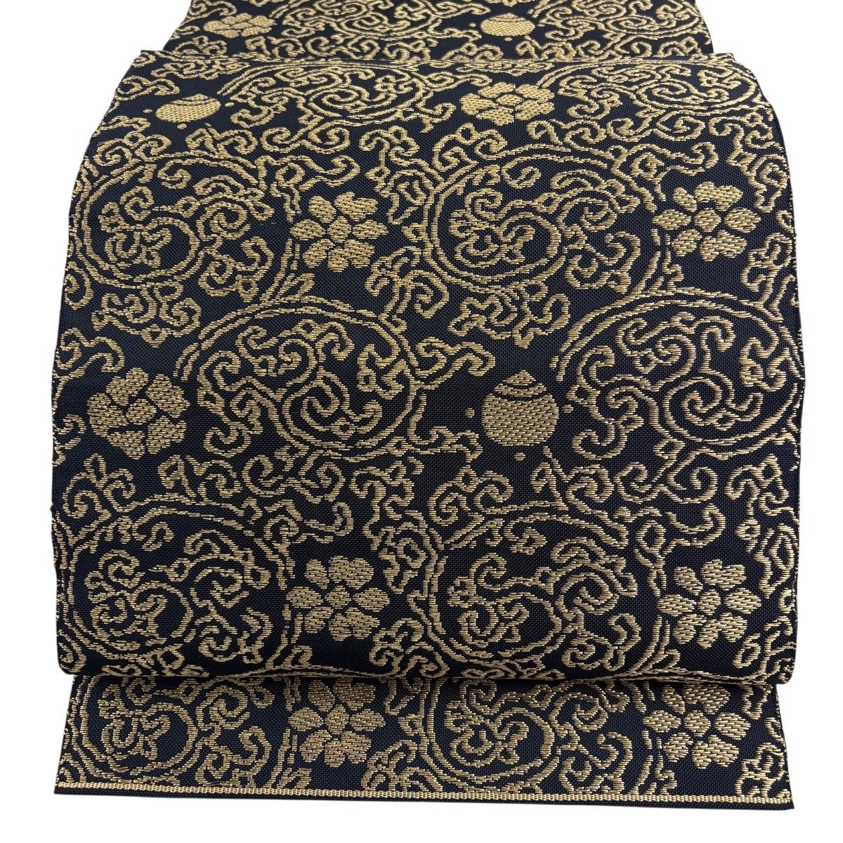 美品】名古屋帯 優品 八寸名古屋帯 松葉仕立て 関西仕立て 花唐草 金糸