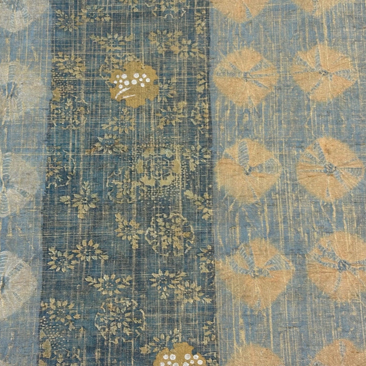 美品】 袋帯 逸品 落款あり 牛首紬 花 金銀彩 絞り 灰緑 全通 正絹