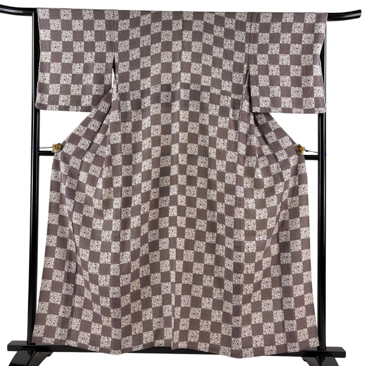 小紋 美品 秀品 身丈158cm 裄丈67cm 正絹 【中古】 小紋 身丈158cm 裄丈66cm M 単衣 山口秀藤 落款あり 人物 桜 灰白 正絹