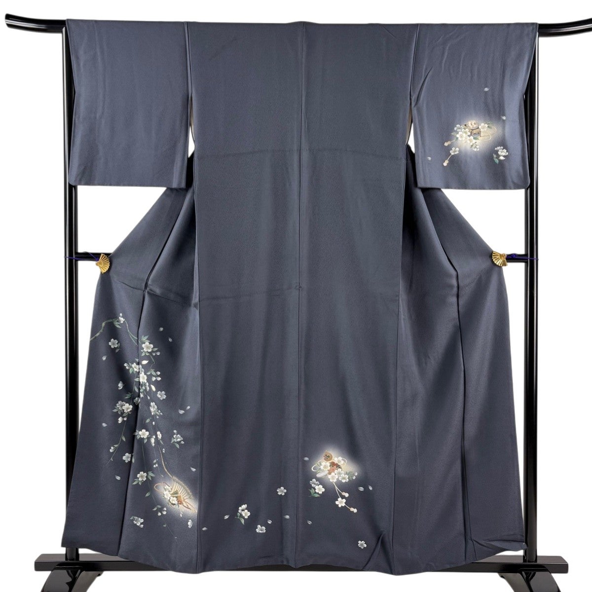 付下げ 身丈153cm 裄丈65cm M 袷 金閣寺 樹木 金彩 黒 正絹 秀品｜中古