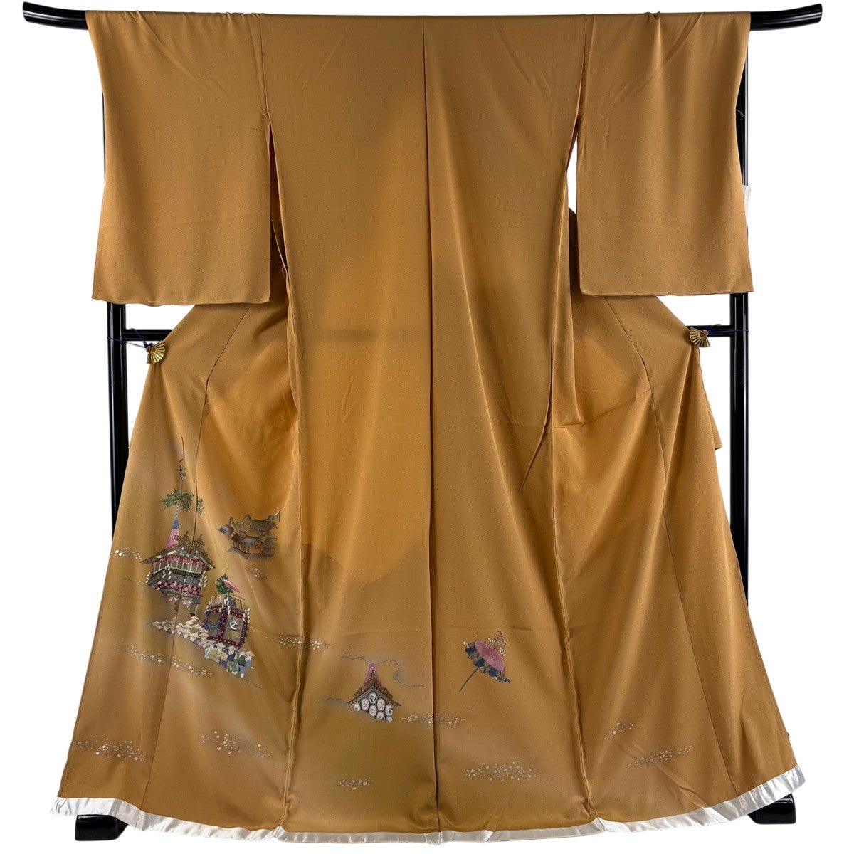 285 振袖フルセット 正絹 黄土色 薄茶 金銀彩 シック アースカラー 美品】 色留袖 身丈177cm 裄丈69.5cm 未仕立て 仮絵羽 山鉾 建物 刺繍