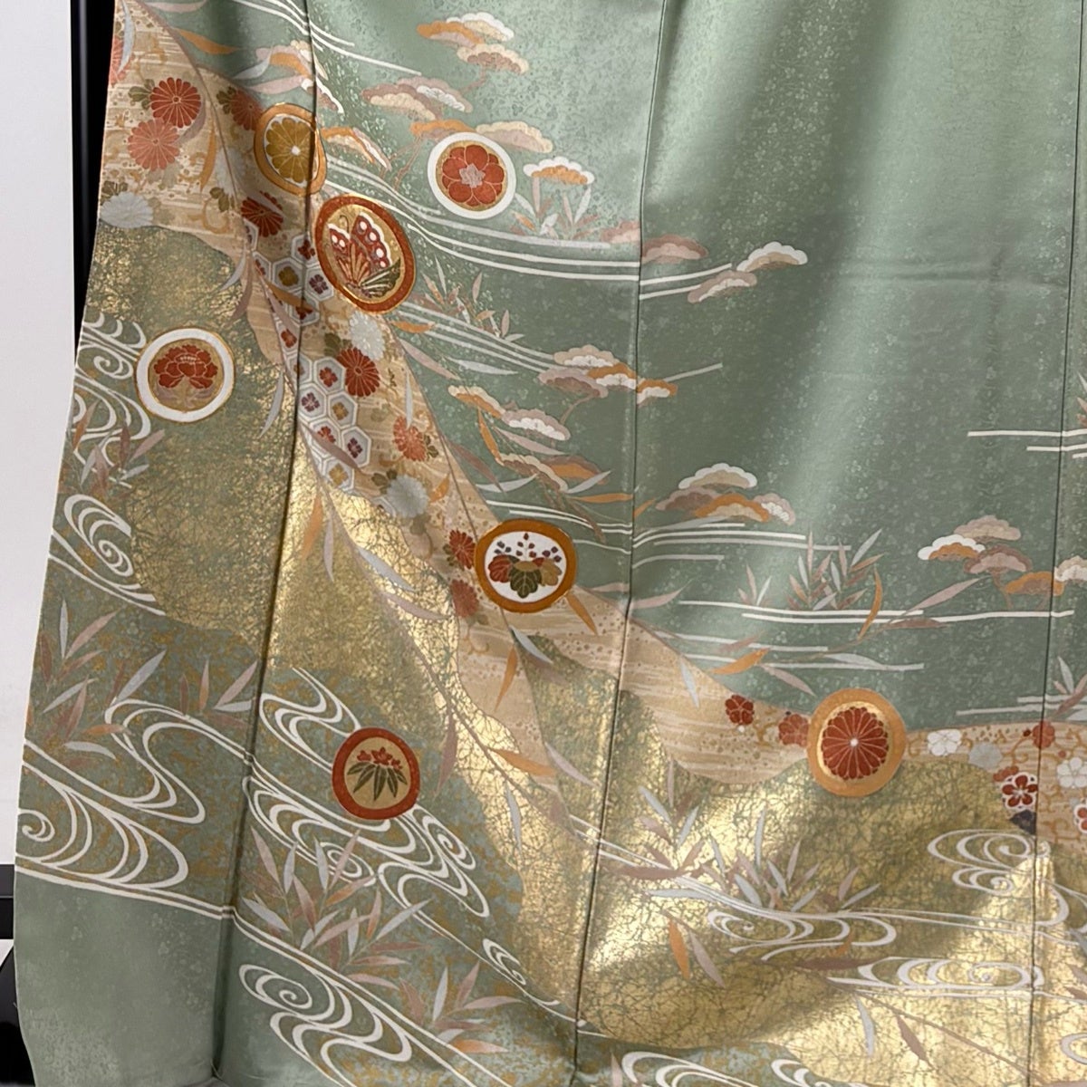 訪問着 身丈173cm 裄丈68cm L 袷 蝶 菊 金糸 金彩 薄緑 正絹 秀品