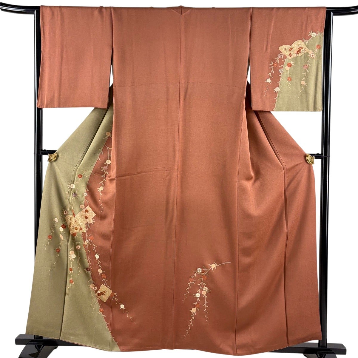 訪問着 身丈158.5cm 裄丈64.5cm M 袷 冊子 枝垂れ桜 金糸 金彩 鶯色