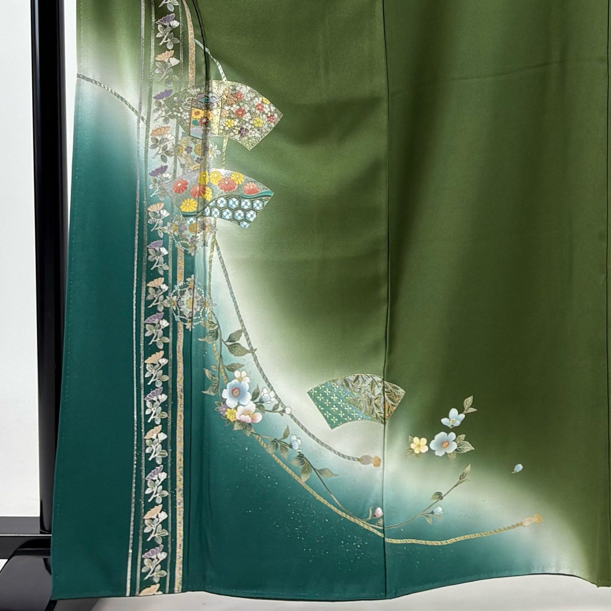 美品】 付下げ 身丈163.5cm 裄丈67cm M 袷 扇面 草花 螺鈿 金銀彩 茶