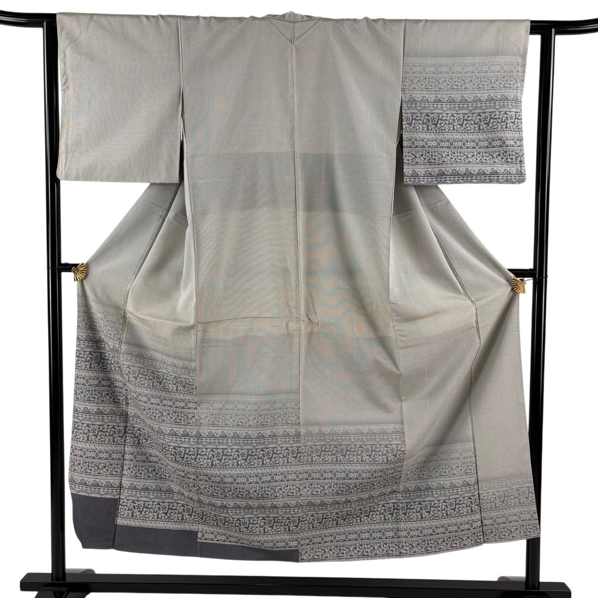 付下げ 身丈151cm 裄丈62.5cm S 袷 紬地 草花 七宝文 灰色 正絹 秀品