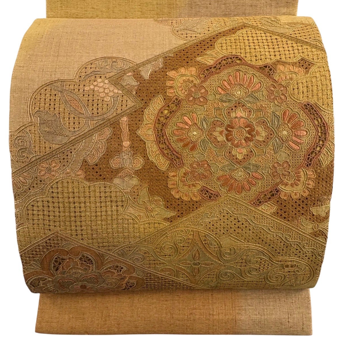 美品】 袋帯 逸品 紬地 雲文 草花 金糸 箔 茶色 お太鼓柄 正絹｜中古