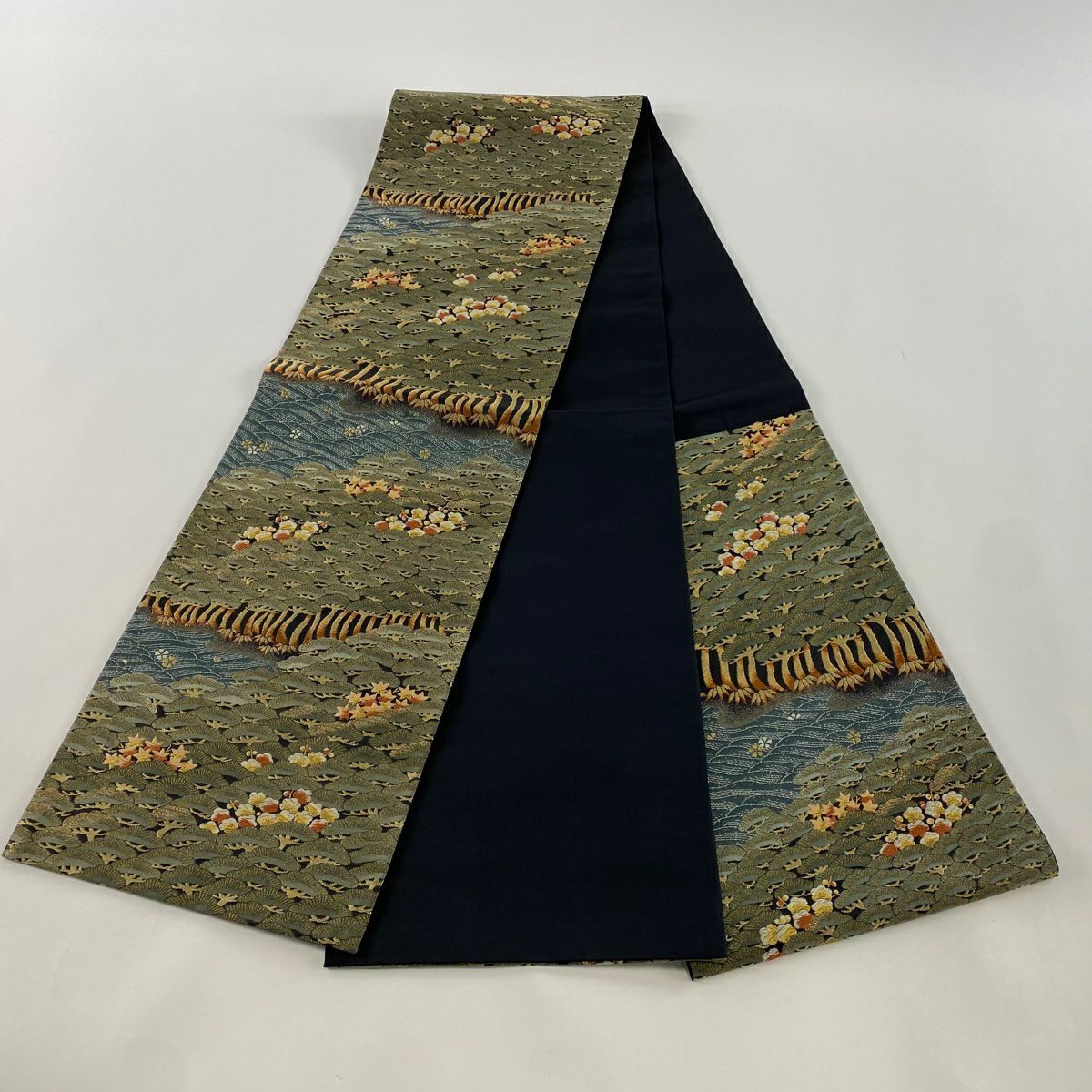 袋帯 秀品 万寿瑞松文 松竹梅 波 金糸 箔 灰緑 六通 正絹｜中古・古着