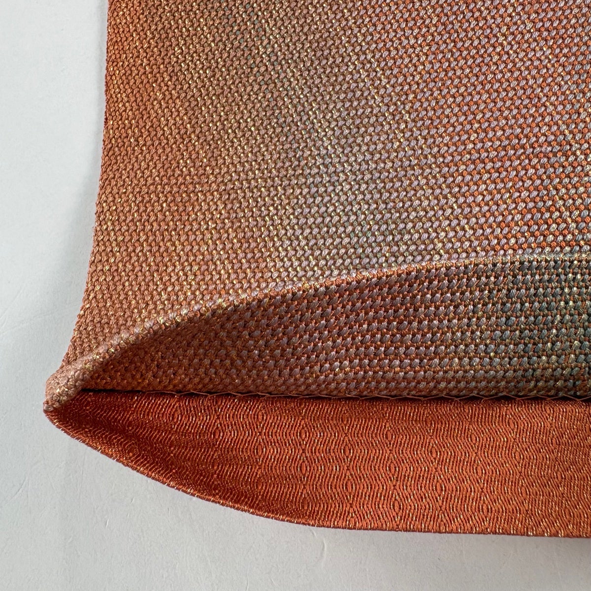 美品】 袋帯 秀品 桐竹 鳥 金糸 刺繍 オレンジ お太鼓柄 正絹｜中古