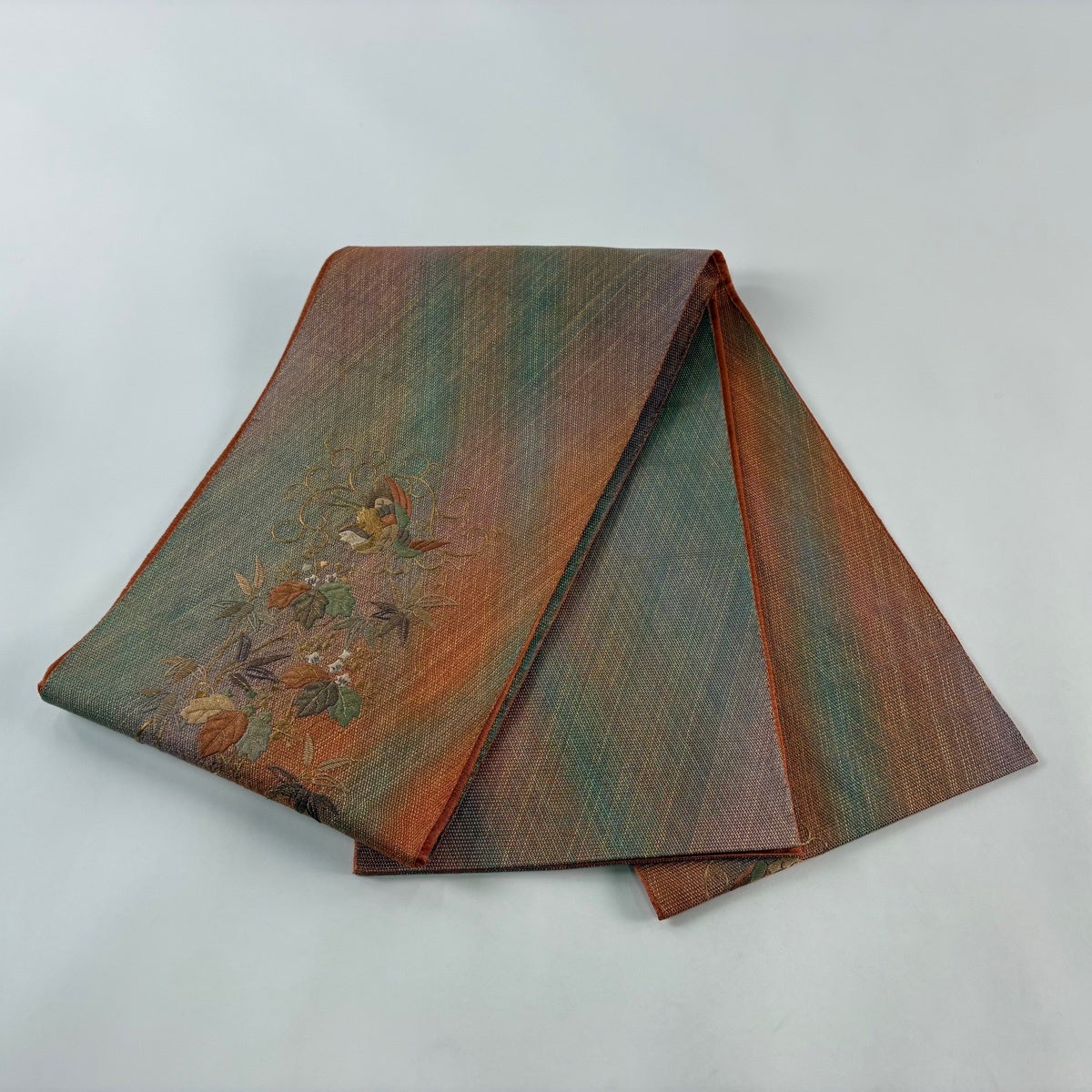 美品】 袋帯 秀品 桐竹 鳥 金糸 刺繍 オレンジ お太鼓柄 正絹｜中古