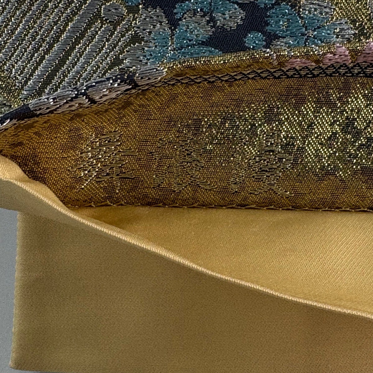 美品】 袋帯 秀品 桜 花びら 金銀糸 箔 金色 六通 正絹｜中古・古着