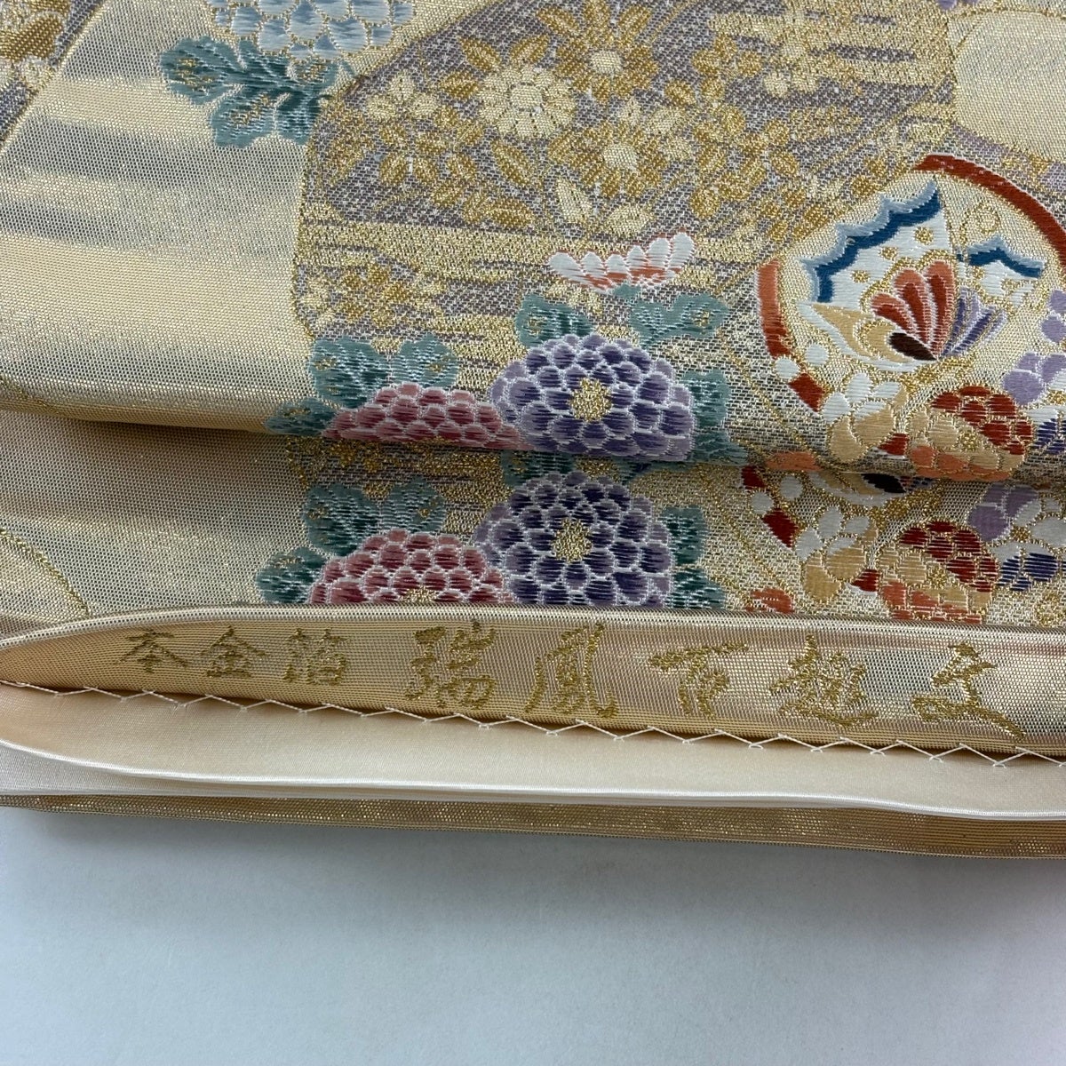 美品】 袋帯 秀品 関西仕立て 鳳凰 草花 金糸 箔 金色 六通 正絹｜中古