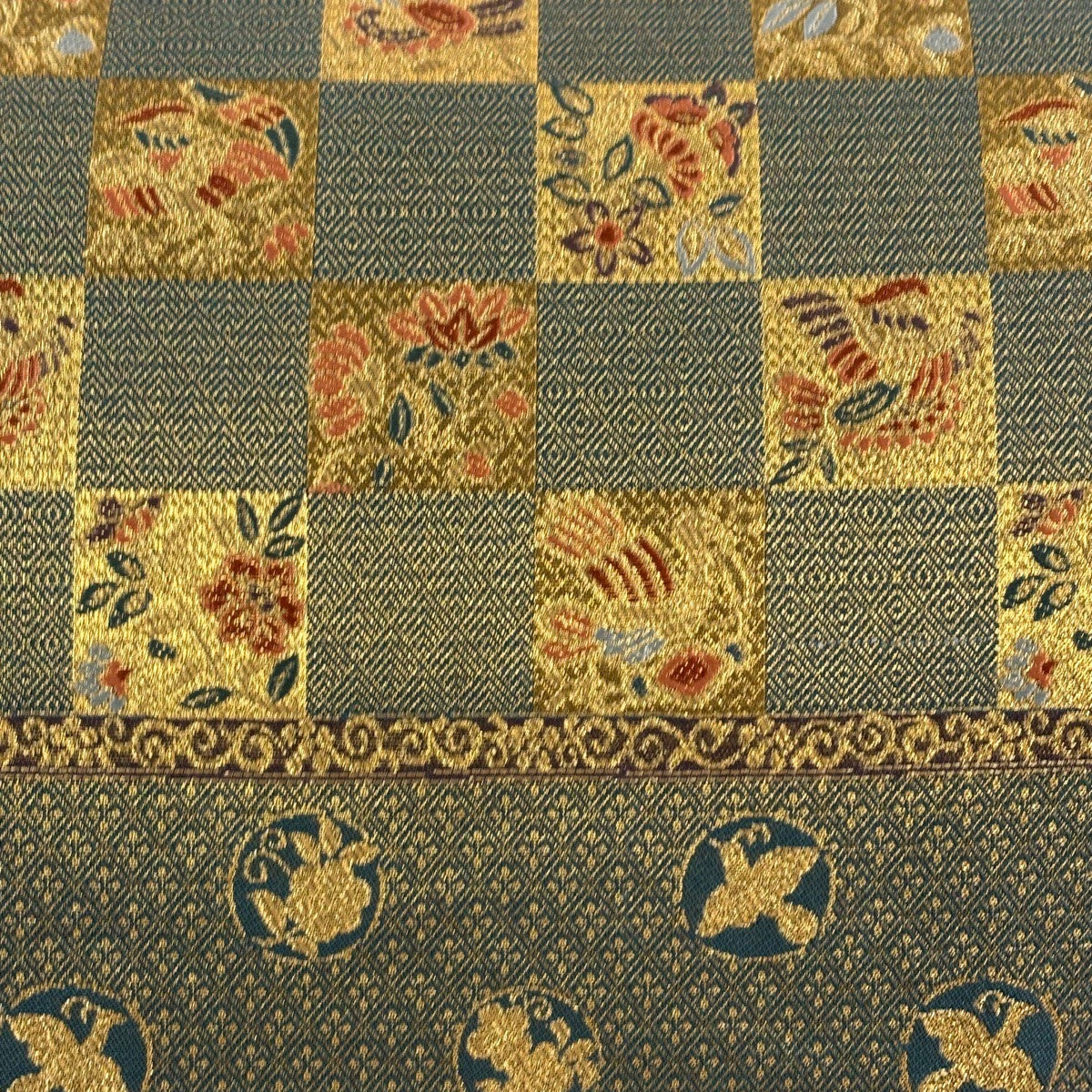 美品】 袋帯 秀品 鈴乃屋 花鳥 市松 金糸 刺繍 青緑 六通 正絹｜中古