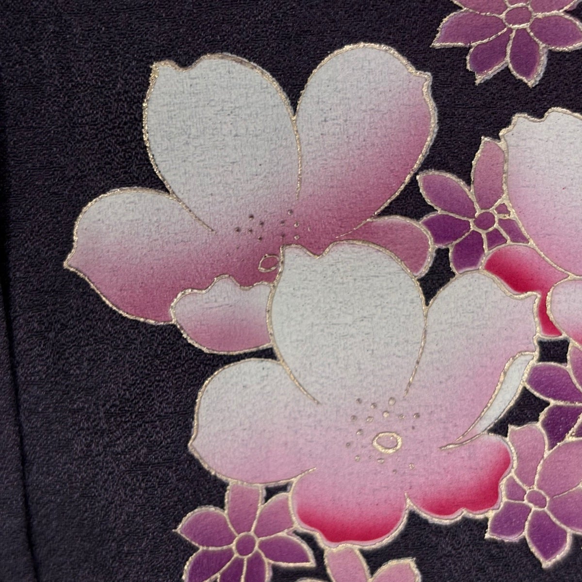 振袖 身丈166.5cm 裄丈67cm M 袷 薔薇 桜 金彩 ぼかし 灰紫 正絹 秀品