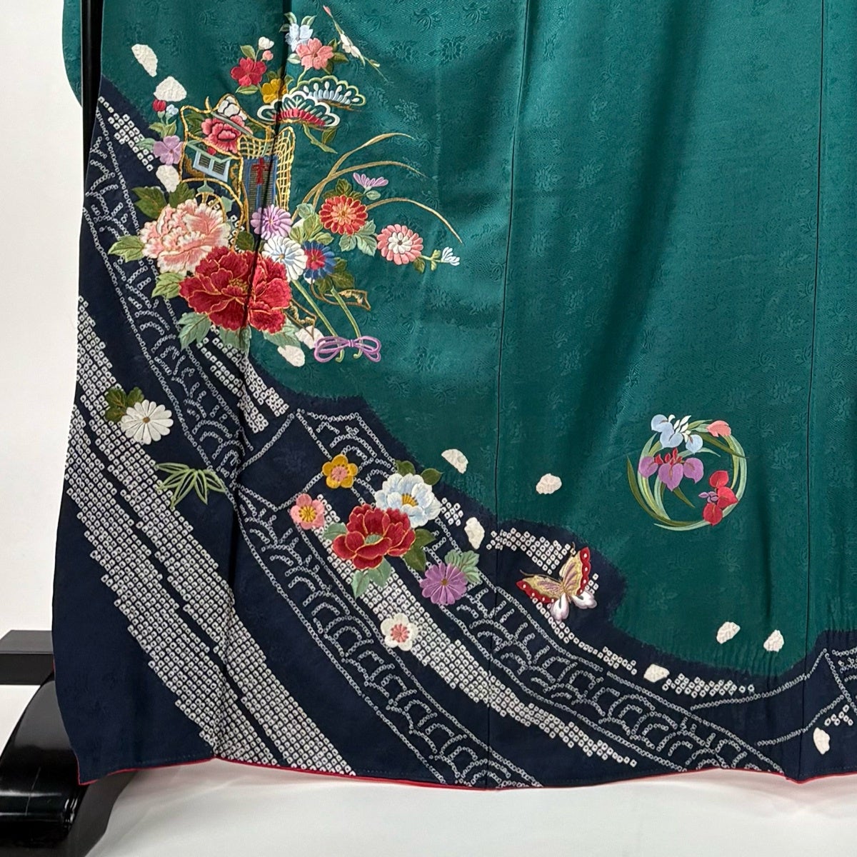 振袖 身丈168cm 裄丈69cm L 袷 御所車 草花 刺繍 絞り 緑 正絹 秀品