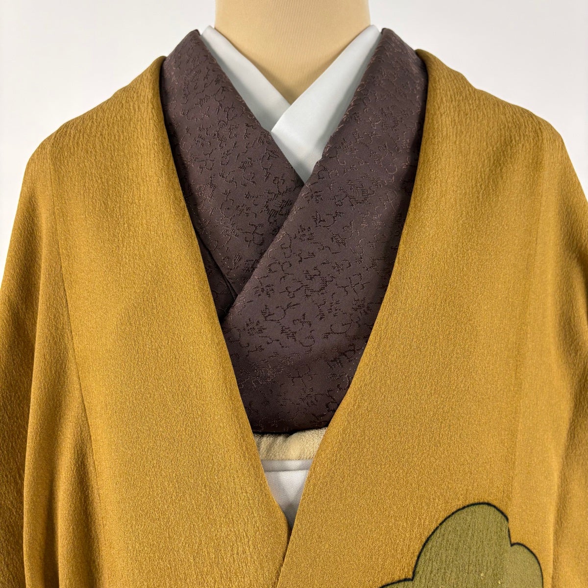 美品】 道中着 身丈131.5cm 裄丈68cm L 和装コート 梅 縞 金彩 黄土色