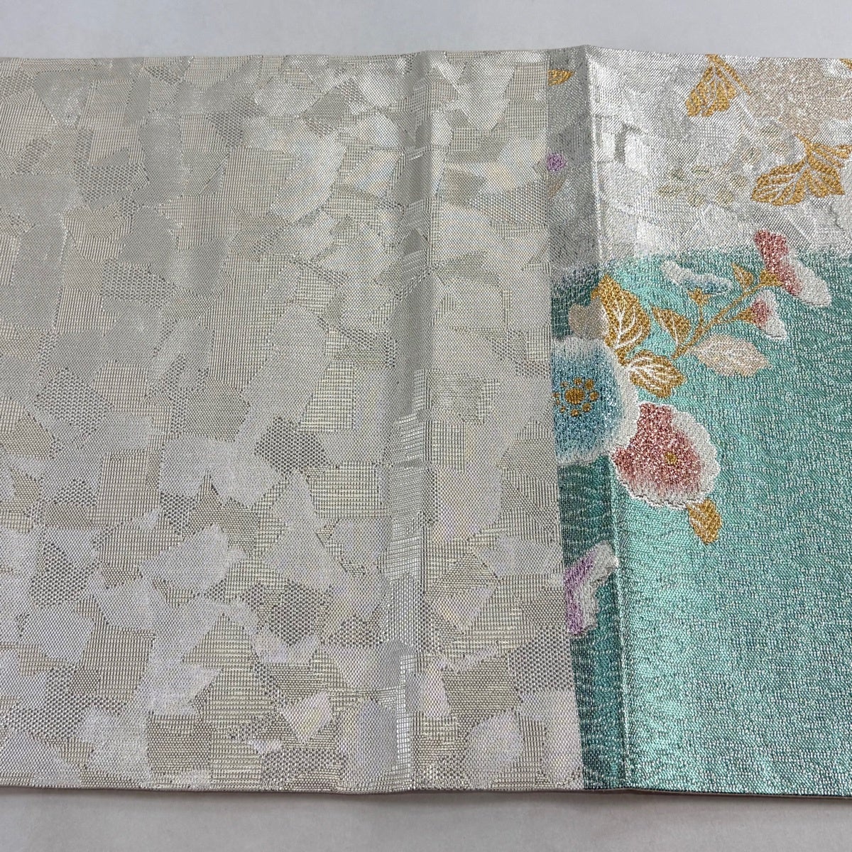 美品】 袋帯 秀品 草花 鳥 箔 金銀糸 薄緑 六通 正絹｜中古・古着