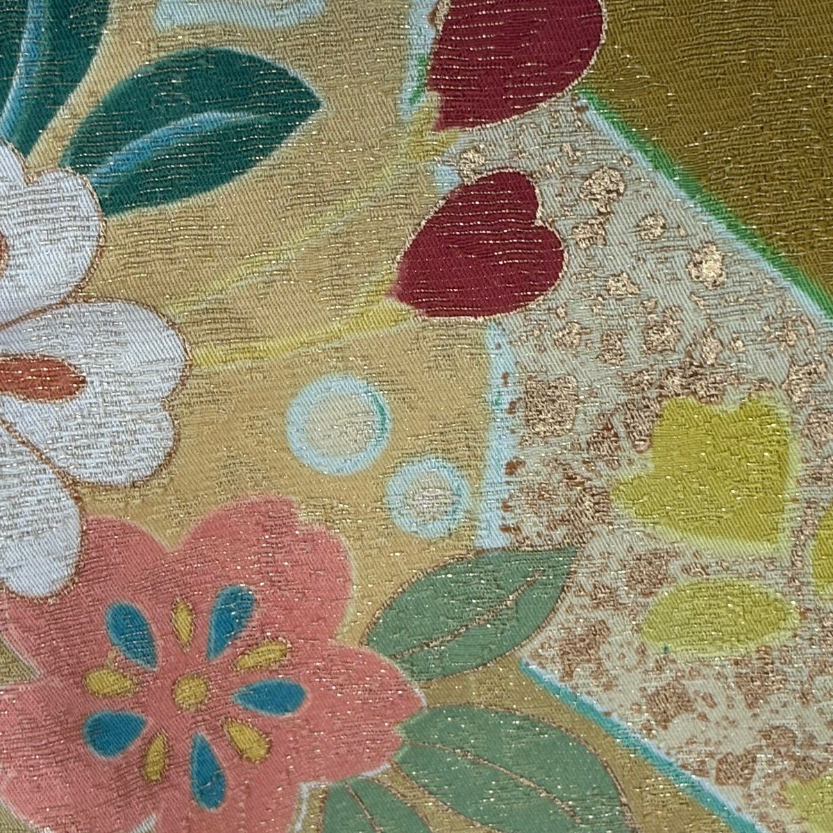 在庫一掃】 振袖 身丈166cm 裄丈66.5cm M 袷 雪輪 菊 金通し 刺繍 黄土