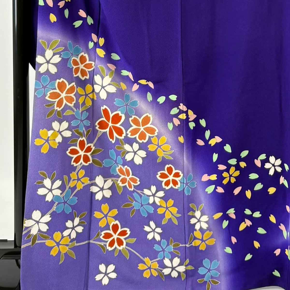 振袖 身丈168cm 裄丈67.5cm L 袷 桜 桜の花びら 金彩 ぼかし 紫 正絹