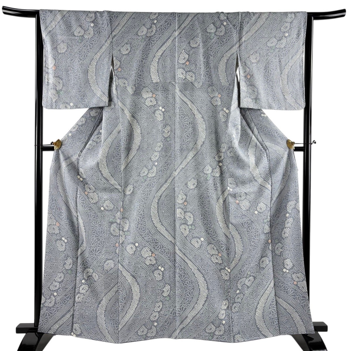 ★専用★未使用品 小紋 ブルーグレー 縫い締め絞り 身丈161.0cm 正絹 30%OFF 小紋 身丈162cm 裄丈65.5cm M 袷 菊 青海波 総絞り 青灰色 正絹