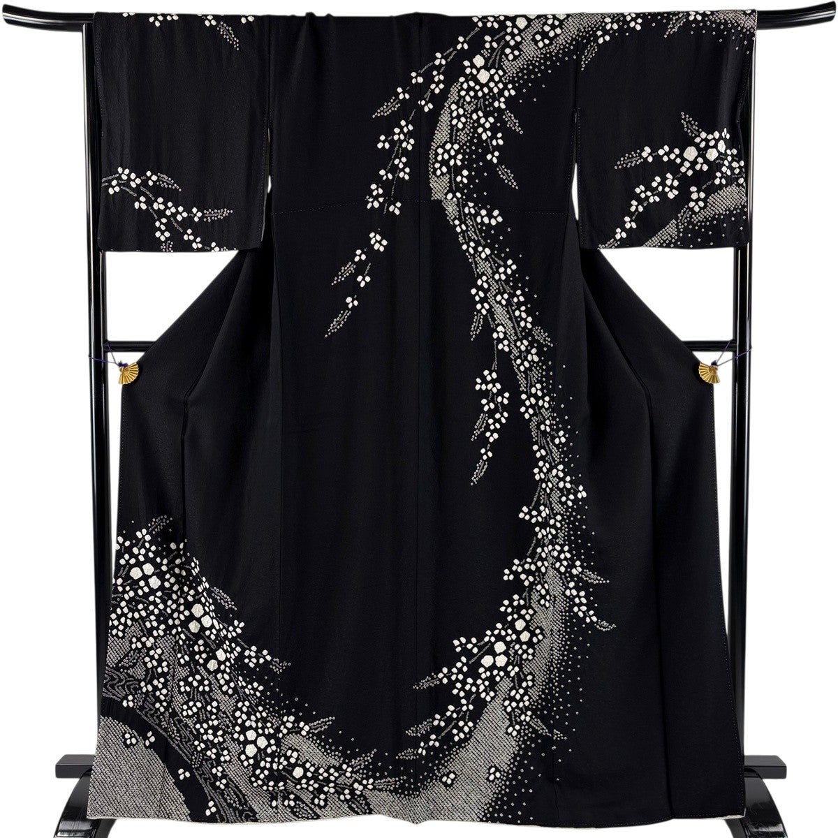 美品】 訪問着 身丈164.5cm 裄丈66cm M 袷 草花 流水 総絞り 黒 正絹