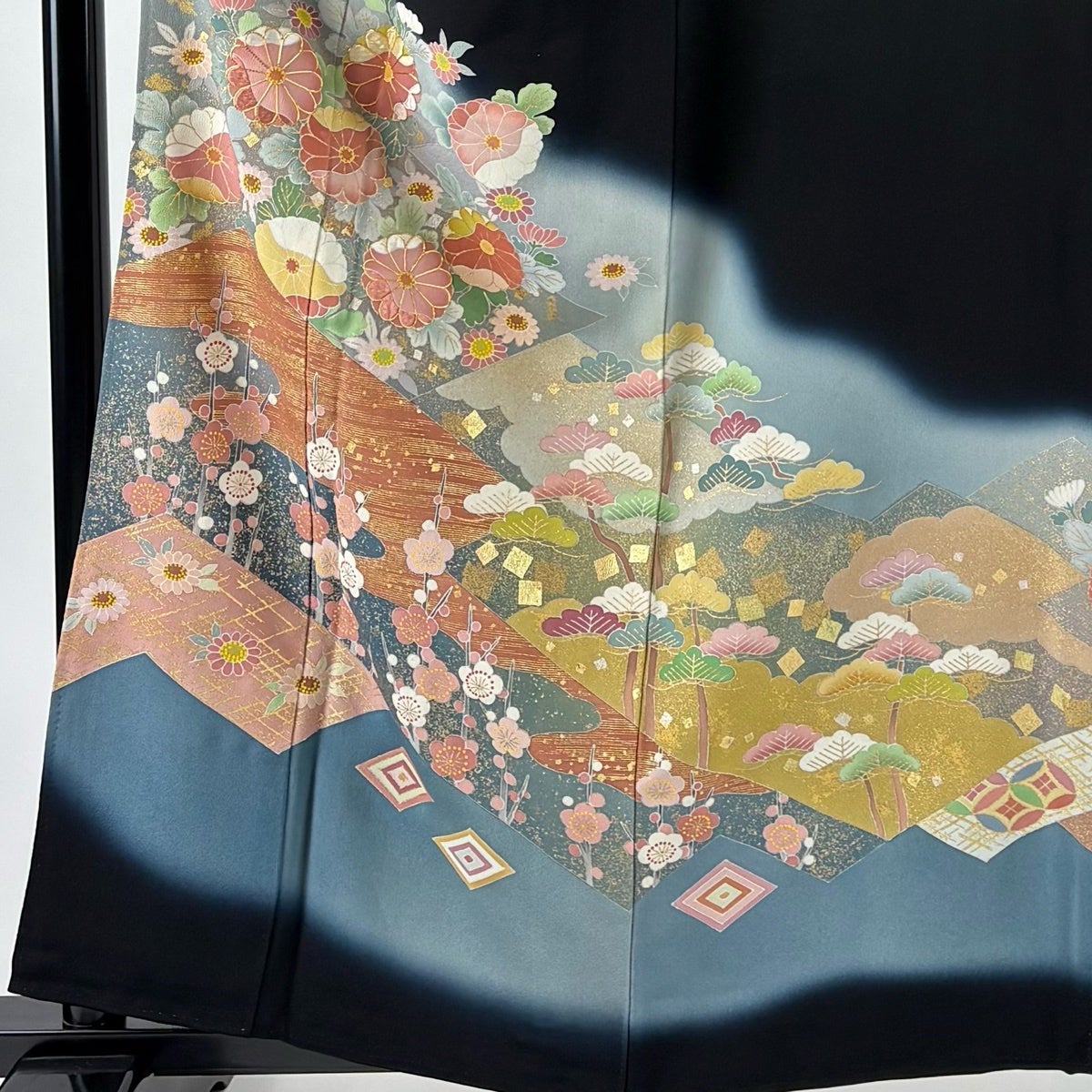 黒留袖 身丈159cm 裄丈64cm M 袷 松井青々 落款あり 菊 枝梅 金糸 刺繍