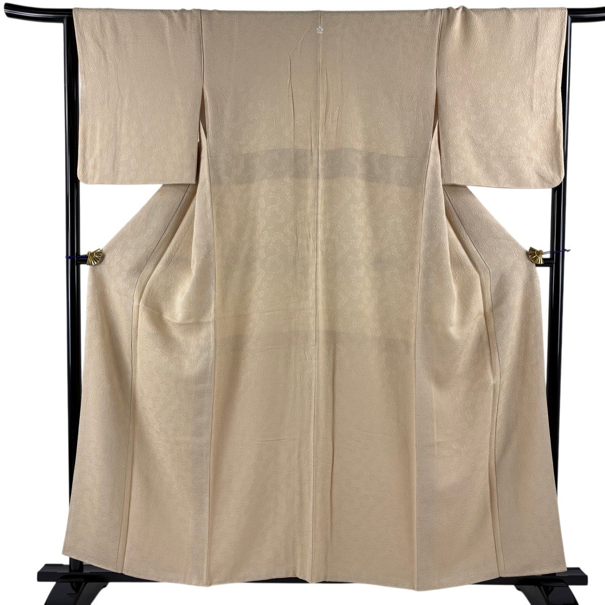美品】 色無地 身丈159cm 裄丈64cm M 袷 地紋 薄黄 正絹 秀品｜中古
