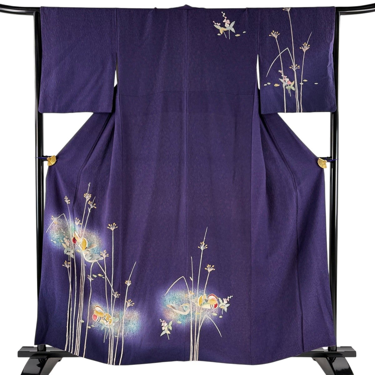 付下げ 身丈159cm 裄丈65cm M 袷 鴛鴦 草花 ぼかし 紫 正絹 秀品｜中古