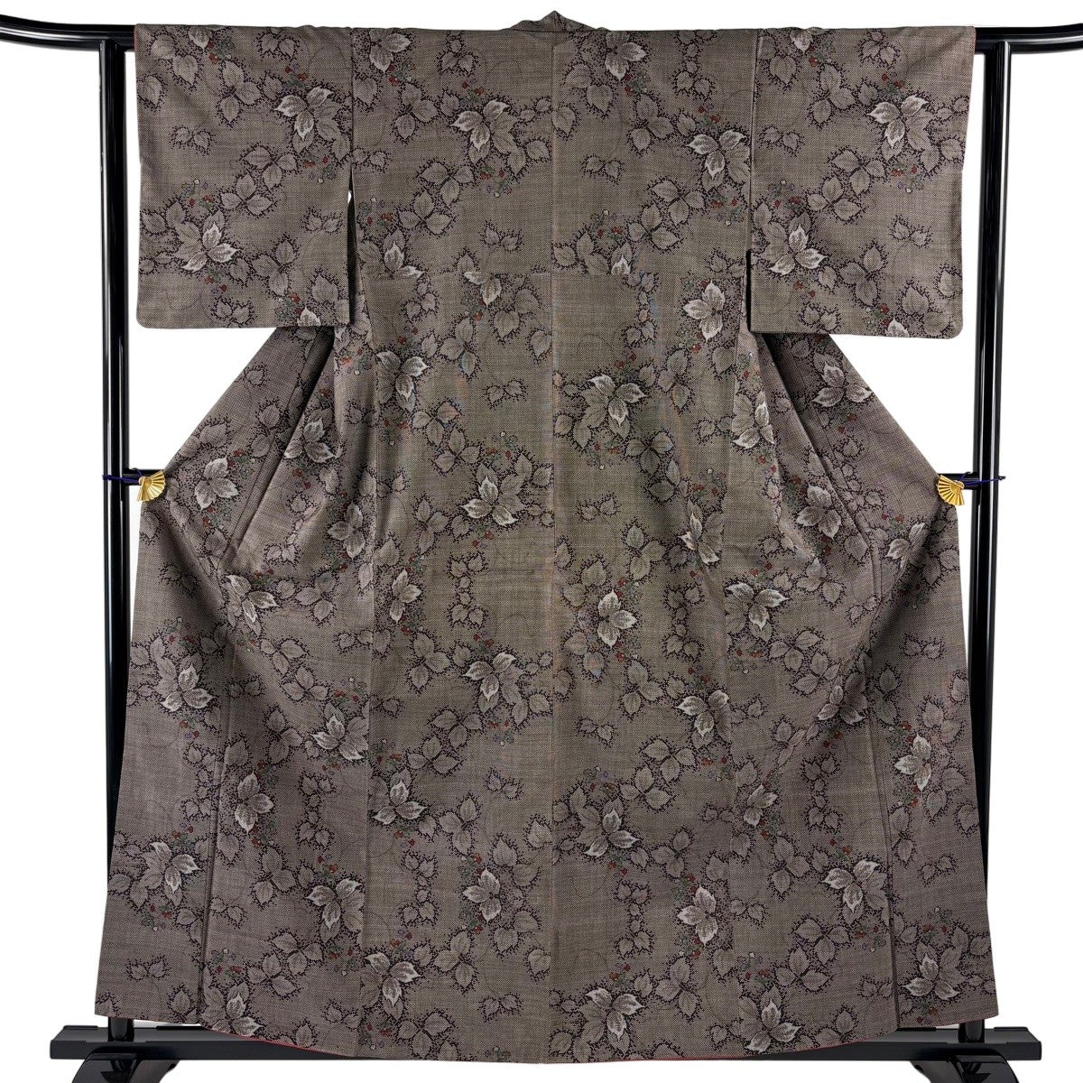 美品】 大島紬 身丈159.5cm 裄丈62cm S 袷 純泥染 証紙あり 草花 焦