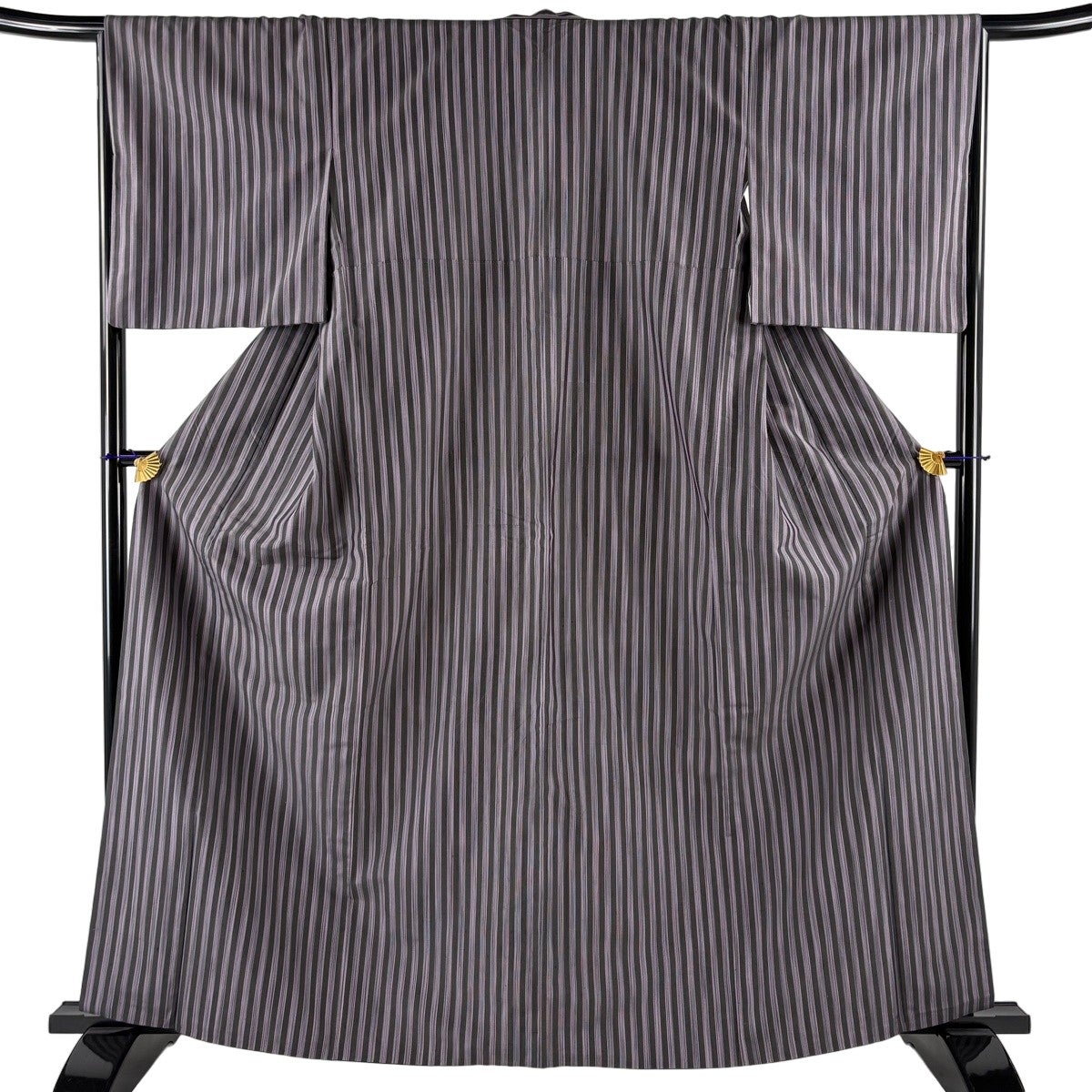 紬 身丈161.5cm 裄丈64cm M 袷 紬地 斜縞 紺色 正絹 秀品｜中古・古着