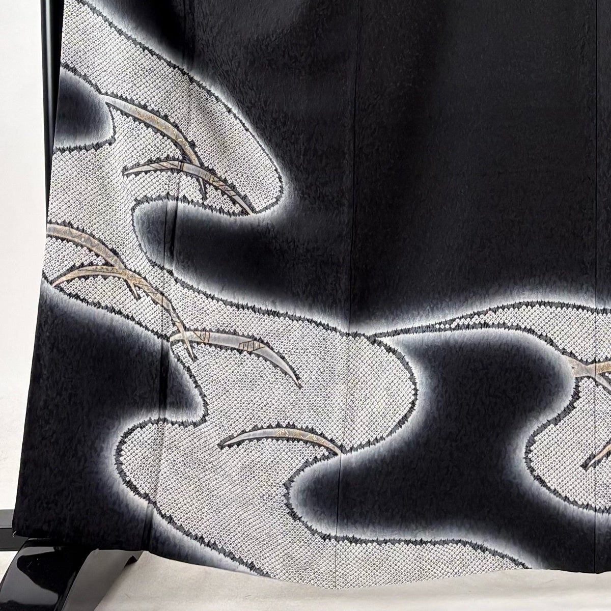 美品】 付下げ 身丈162.5cm 裄丈66.5cm M 袷 林淳一 落款あり 霞 芝